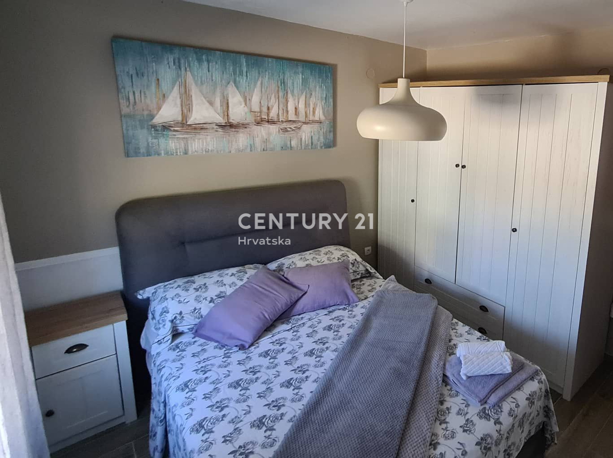 Privlaka - Zadar - počitniška hiša z razgledom na morje