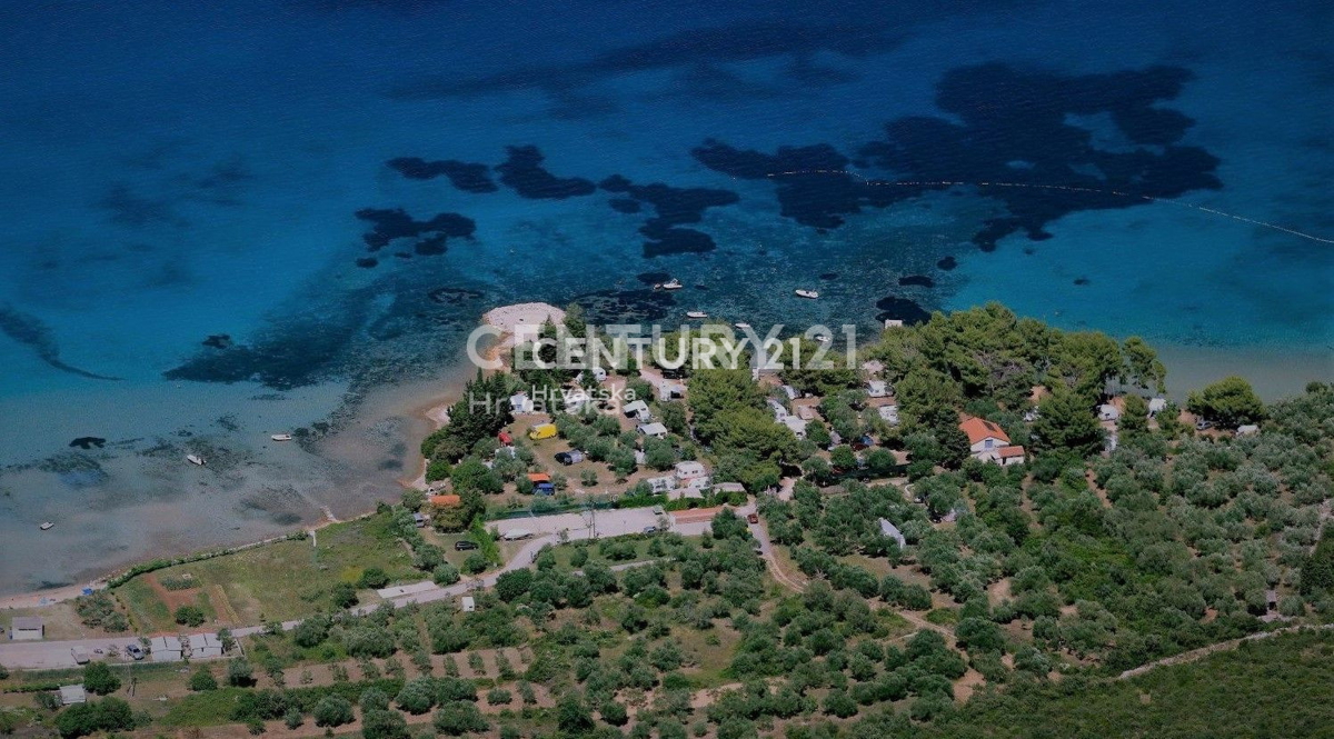 Otok Pašman, Tkon, Avtokamp Sovinje, Prodaja se zemljišče v sklopu FKK avtokampa Sovinje