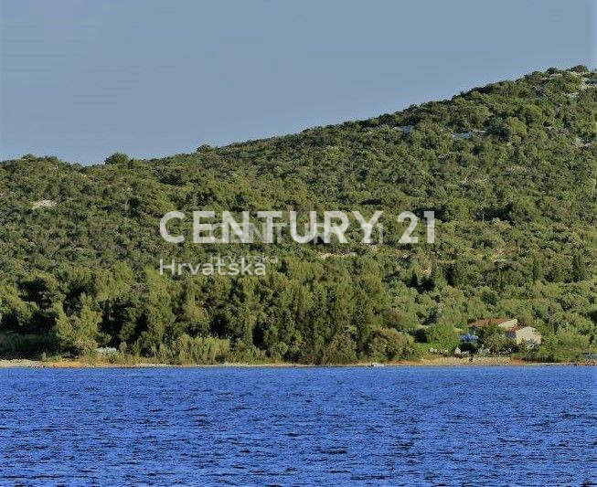 Otok Pašman, Tkon, Avtokamp Sovinje, Prodaja se zemljišče v sklopu FKK avtokampa Sovinje