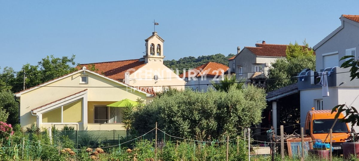 Pašman, Dobropoljana, Gradbeno zemljišče