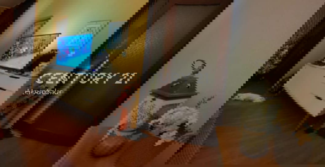 Šibenik - dvosobno stanovanje z razgledom na morje - center