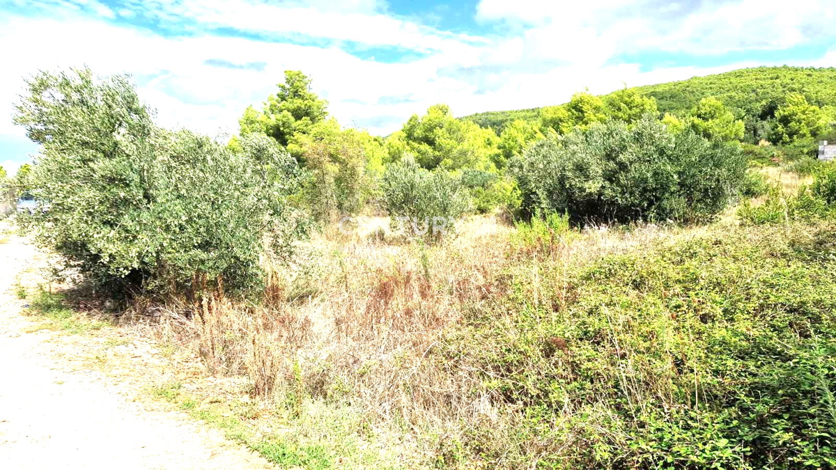 Tribunj - Šibenska županija - gradbena parcela z razgledom na morje