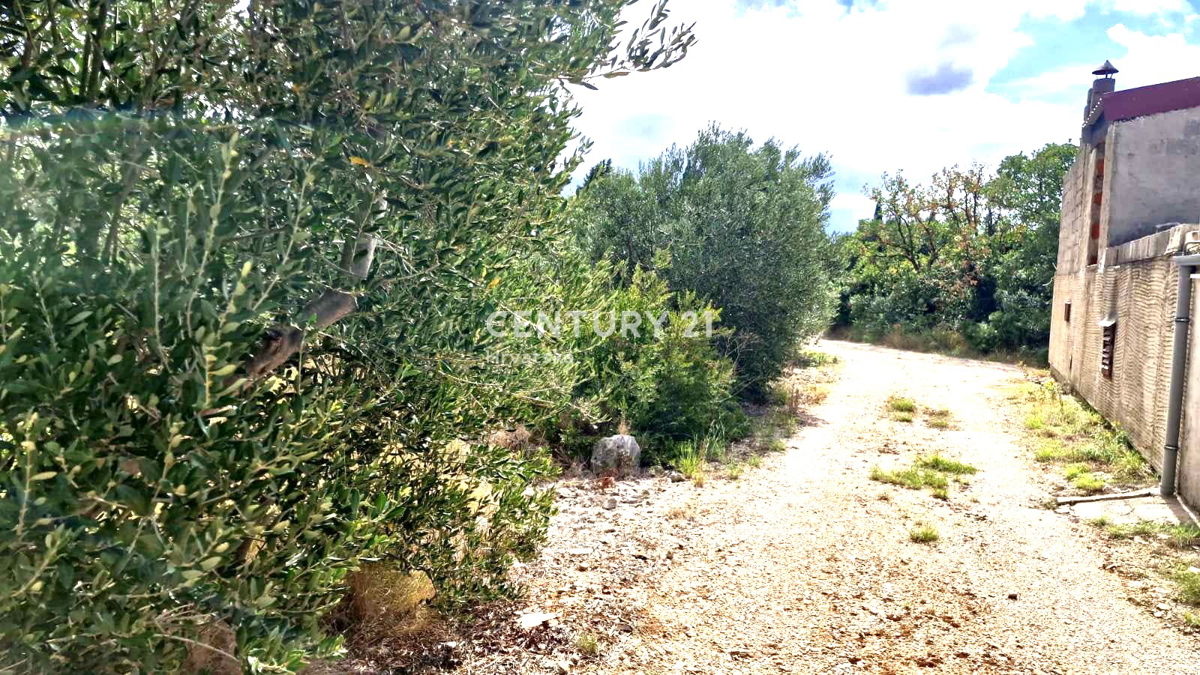 Tribunj - Šibenska županija - gradbena parcela z razgledom na morje