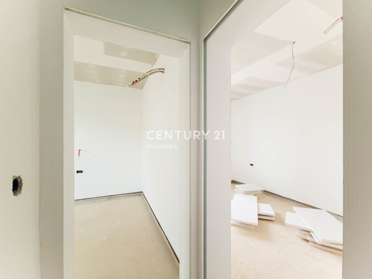 ZADAR, BILI BRIG, luksuzní novostavba, 3,5 pokoje, 110 m2, přízemí, zahrada

ZADAR, BILI BRIG, luksusowa nowa inwestycja, 3,5 pokoju, 110 m2, parter, ogród

ZADAR, BILI BRIG, luxus újépítés, 3,5 szoba, 110 m2, földszint, kert

ZADAR, BILI BRIG, luksu