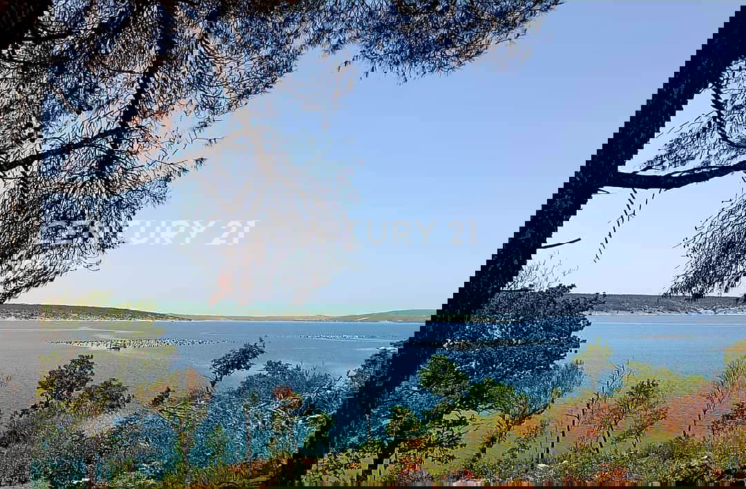 Kruševo - Meka Draga gradbeno zemljišče s pogledom na morje