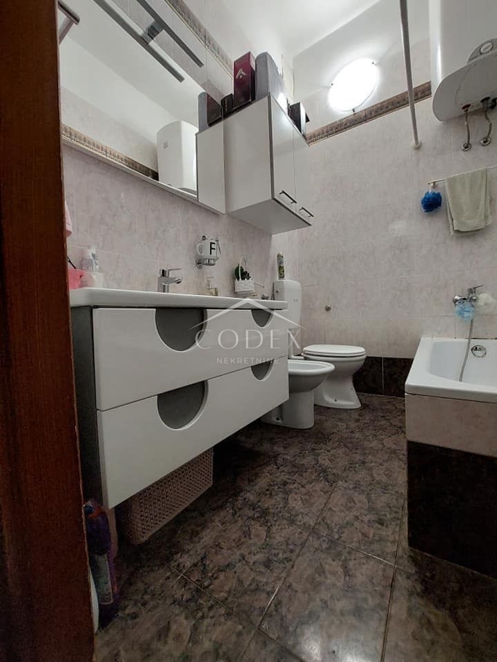 Boulevard - prodaja stanovanja na želeni lokaciji