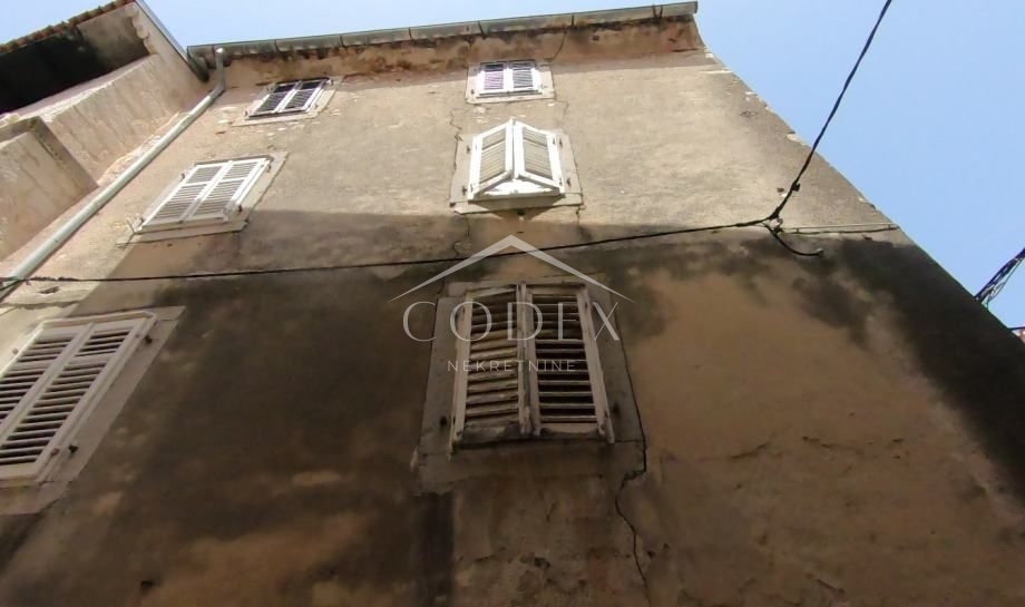 Cres - apartma v starem mestnem jedru