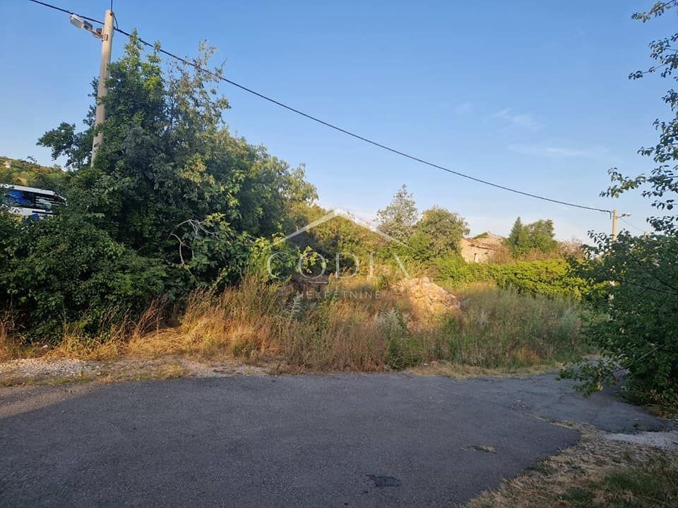 Kostrena, Urinj - zazidljivo poslovno zemljišče