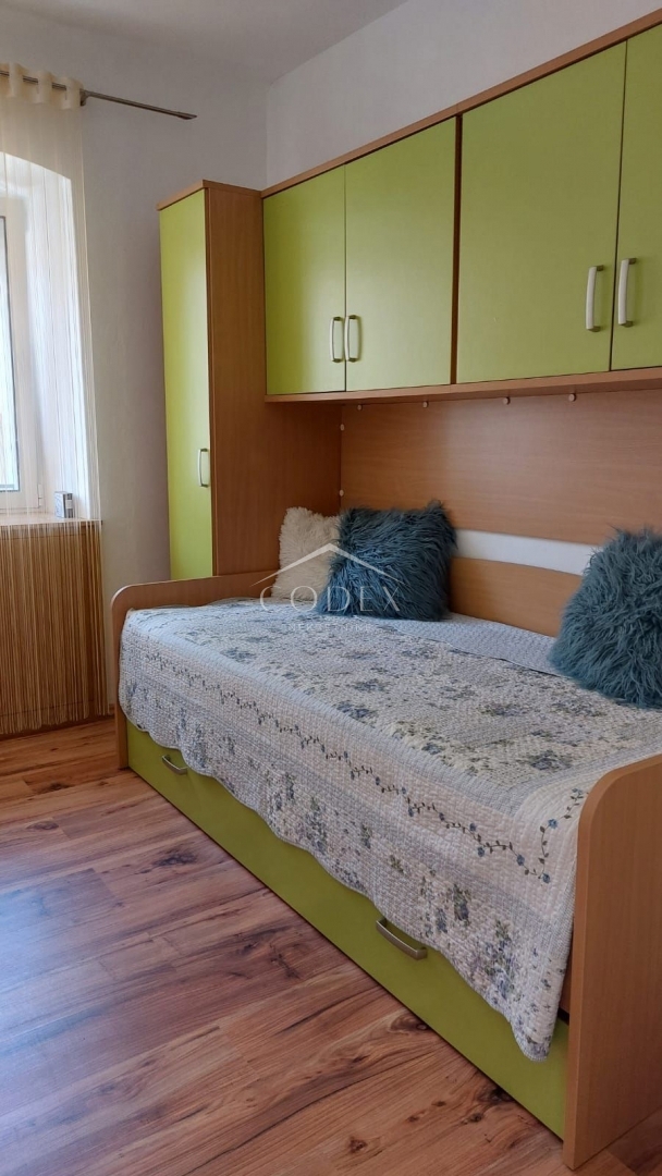 Hiša Omišalj, 90m2