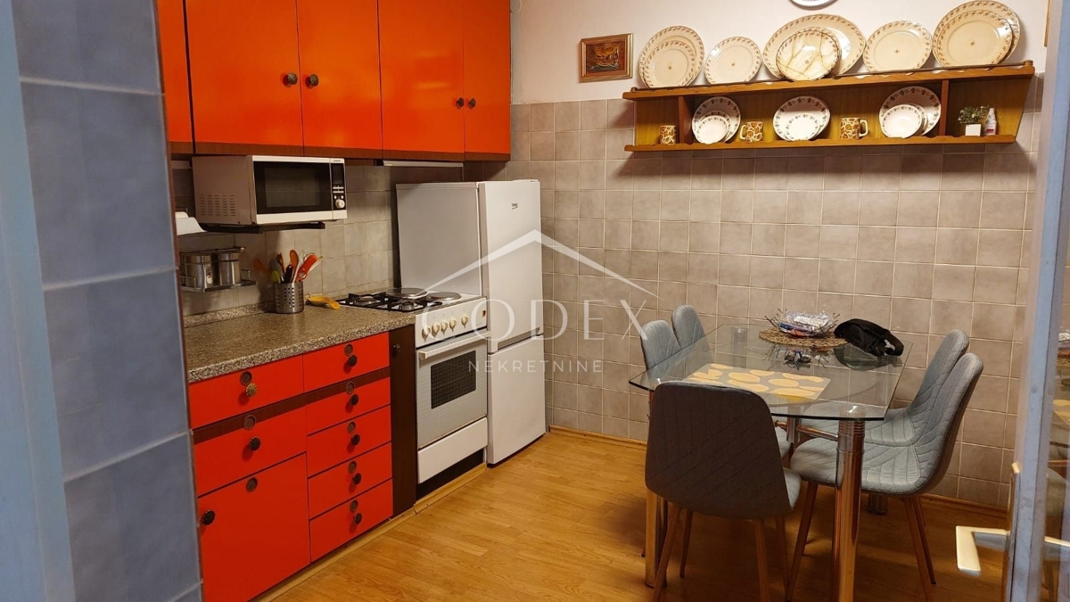 Hiša Omišalj, 90m2