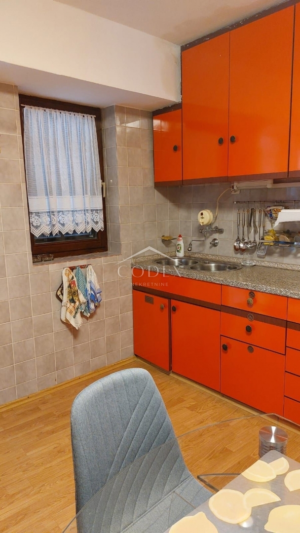 Hiša Omišalj, 90m2