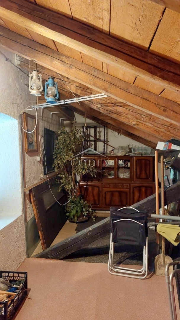 Hiša Omišalj, 90m2