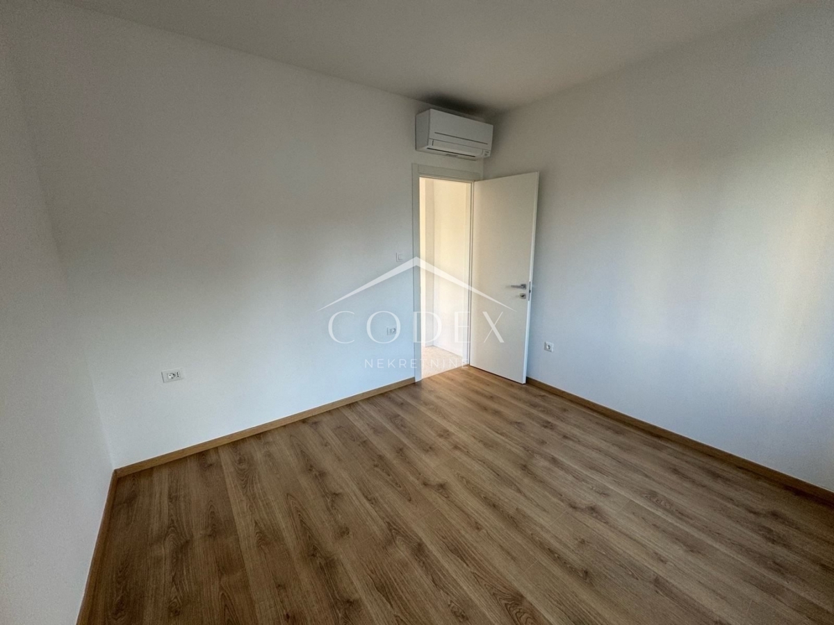 Vojak - stan na odlični lokaciji z veliko potenciala 