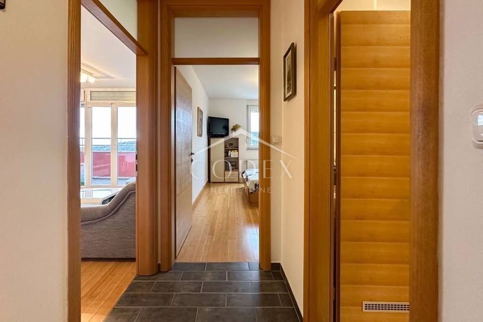 Škurinje - prodaja stanovanja z garažo in panoramskim pogledom