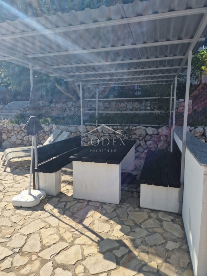 Bribir – penthouse s pogledom na morje