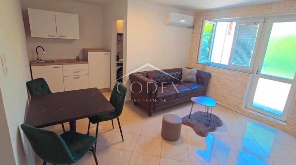 Crikvenica – prodaja stanovanja v bližini plaže in mestnega središča