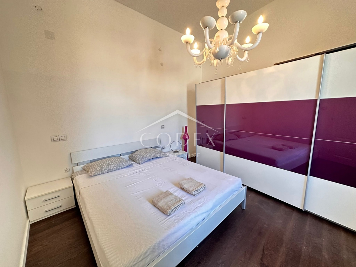 Pula – prodaja luksuznega stanovanja v samem centru