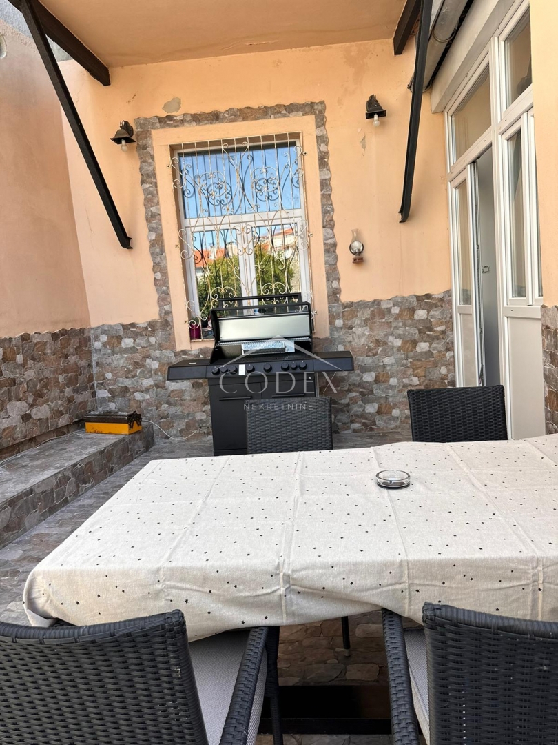 Pula – prodaja luksuznega stanovanja v samem centru