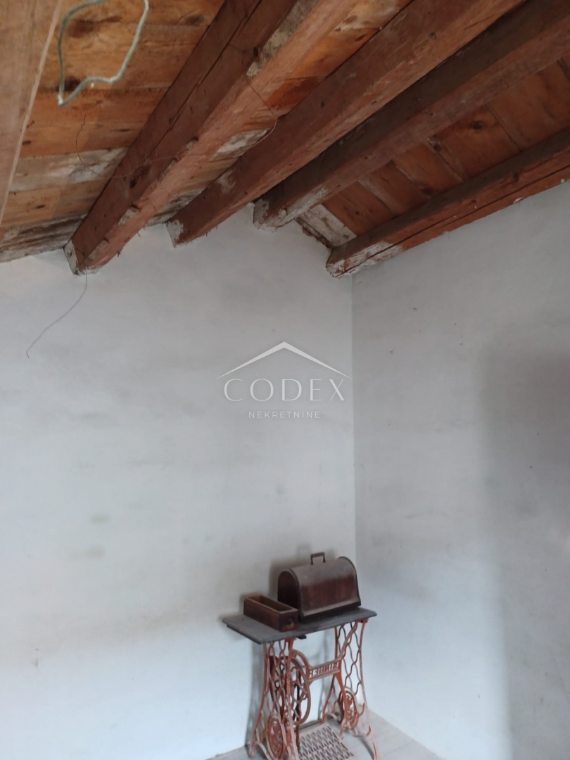 Susak – Donje Selo – Kamnita hiša za prenovo