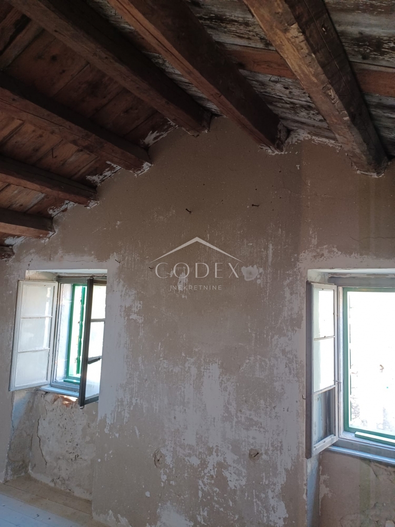 Susak – Donje Selo – Kamnita hiša za prenovo