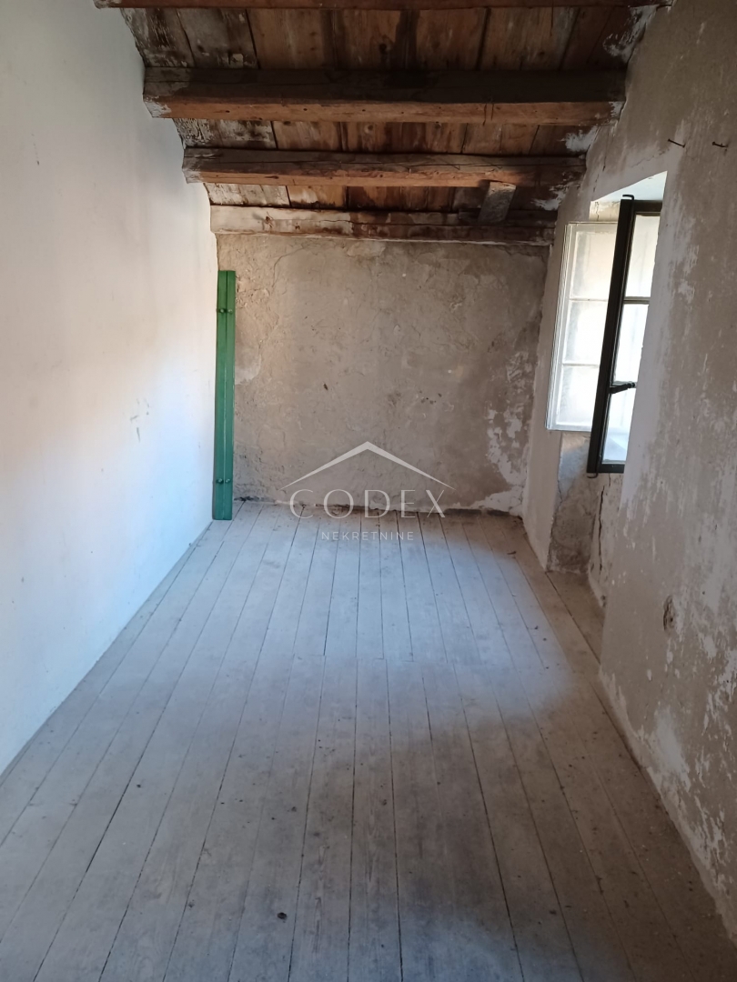 Susak – Donje Selo – Kamnita hiša za prenovo