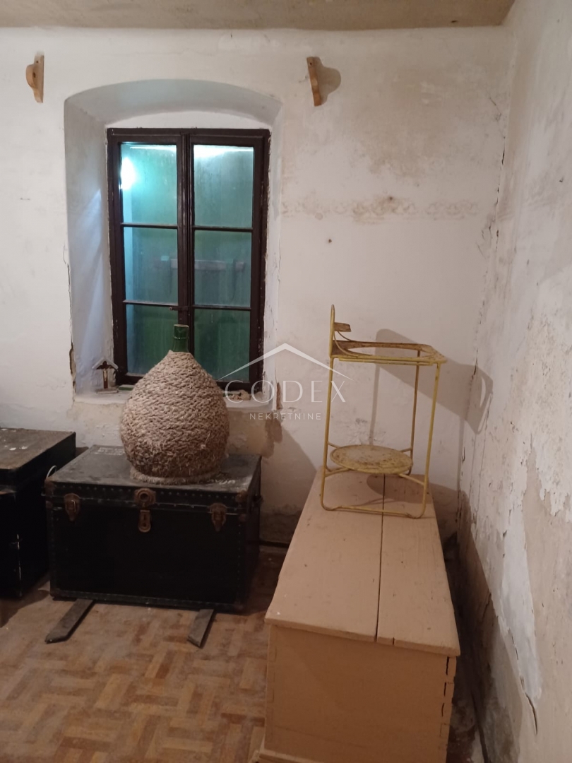 Susak – Donje Selo – Kamnita hiša za prenovo