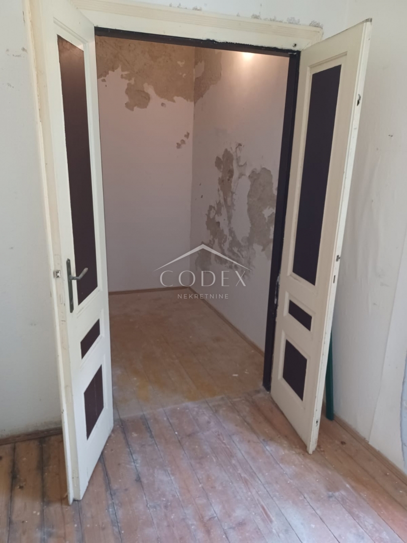 Susak – Donje Selo – Kamnita hiša za prenovo