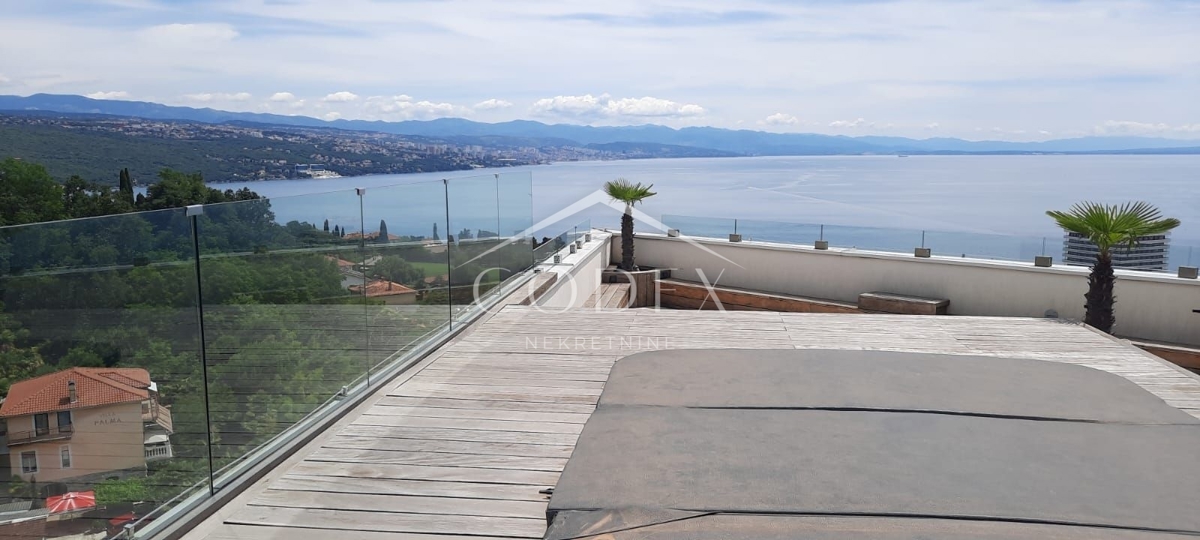Stanovanje Opatija - Centar, Opatija, 182,38m2