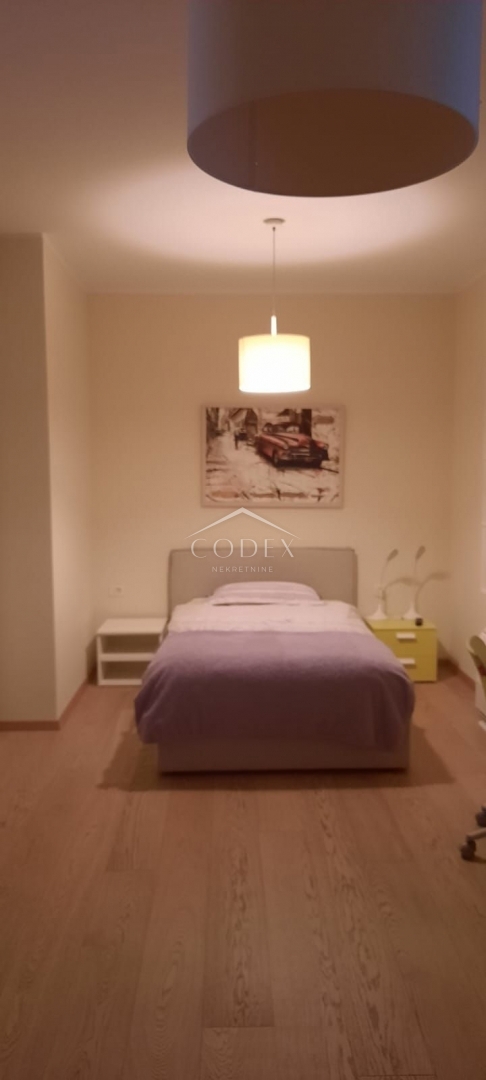 Stanovanje Opatija - Centar, Opatija, 182,38m2