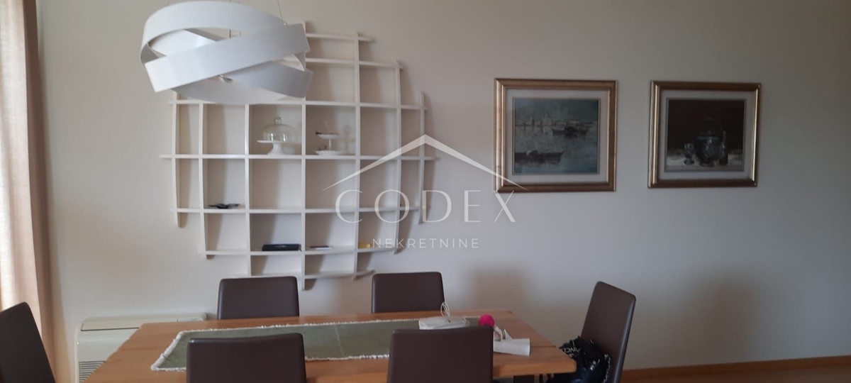 Stanovanje Opatija - Centar, Opatija, 182,38m2