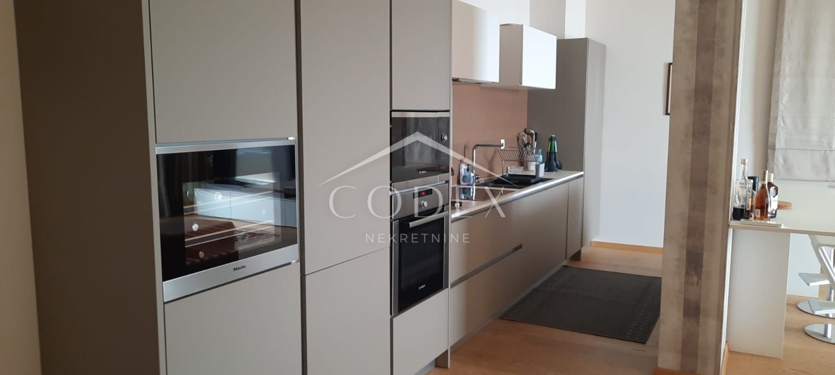 Stanovanje Opatija - Centar, Opatija, 182,38m2