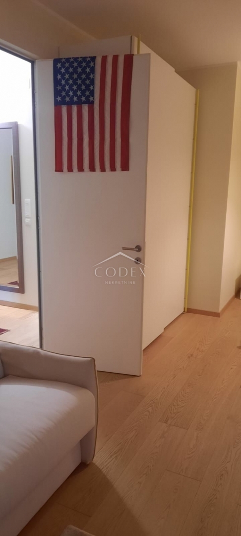 Stanovanje Opatija - Centar, Opatija, 182,38m2