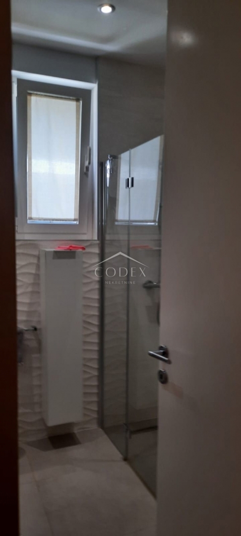 Stanovanje Opatija - Centar, Opatija, 182,38m2