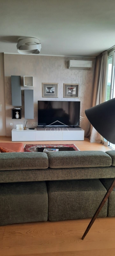 Stanovanje Opatija - Centar, Opatija, 182,38m2