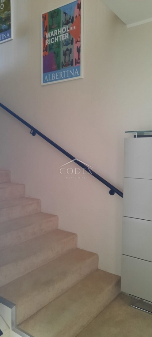 Stanovanje Opatija - Centar, Opatija, 182,38m2