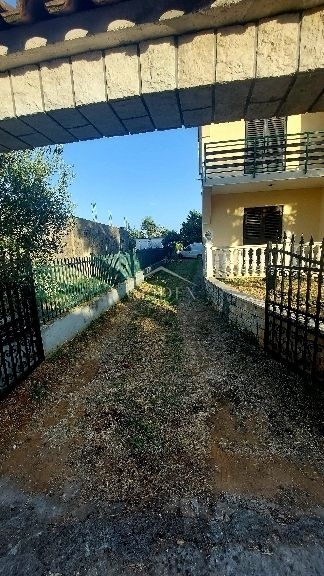 Poreč - Hiša s 3 stanovanjskimi enotami