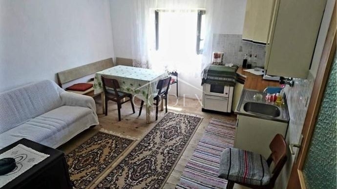 Brušane - prodaja hiše v parku narave Velebit