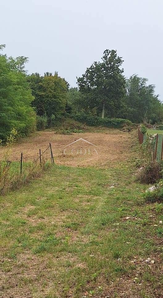 Žminj - prodaja gradbenega zemljišča