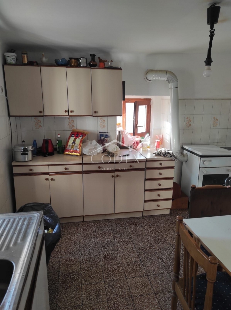 Draga - prodaja samostojne hiše s pogledom na morje