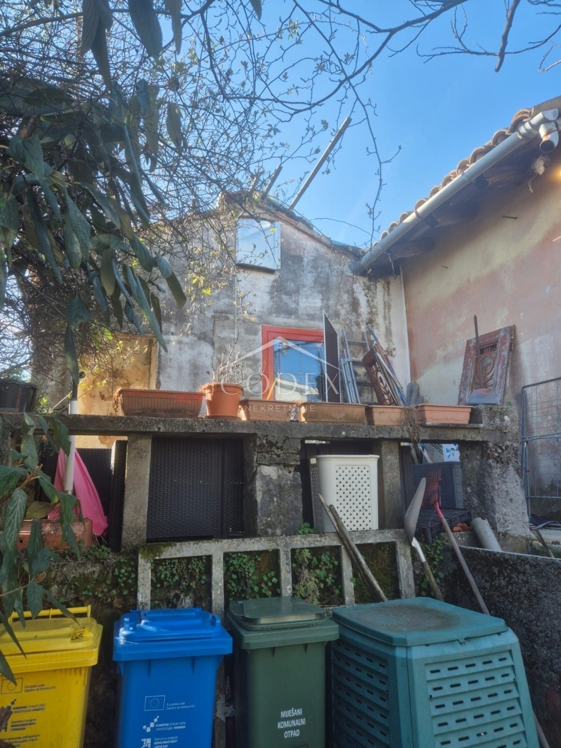 Kastav, Spinčići - prodaja gradbenega zemljišča s staro hišo