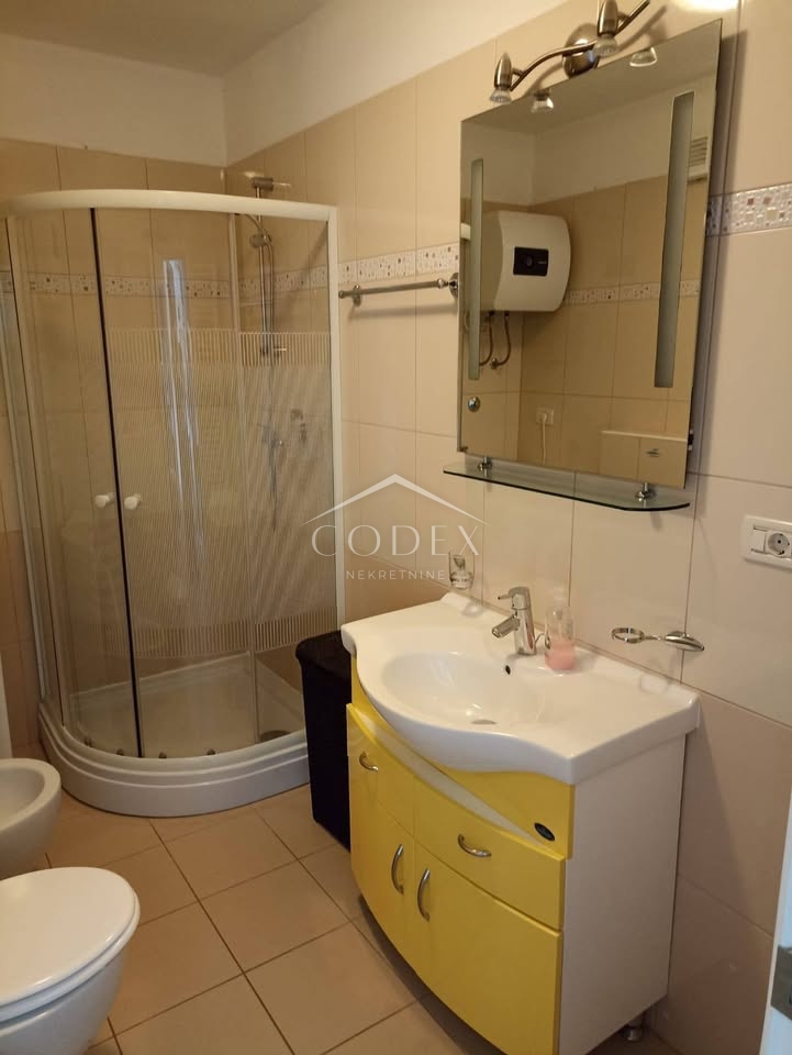 Medulin - Medulin - Apartma na promenadi, 1. vrsta do morja