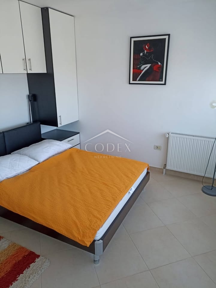 Medulin - Medulin - Apartma na promenadi, 1. vrsta do morja