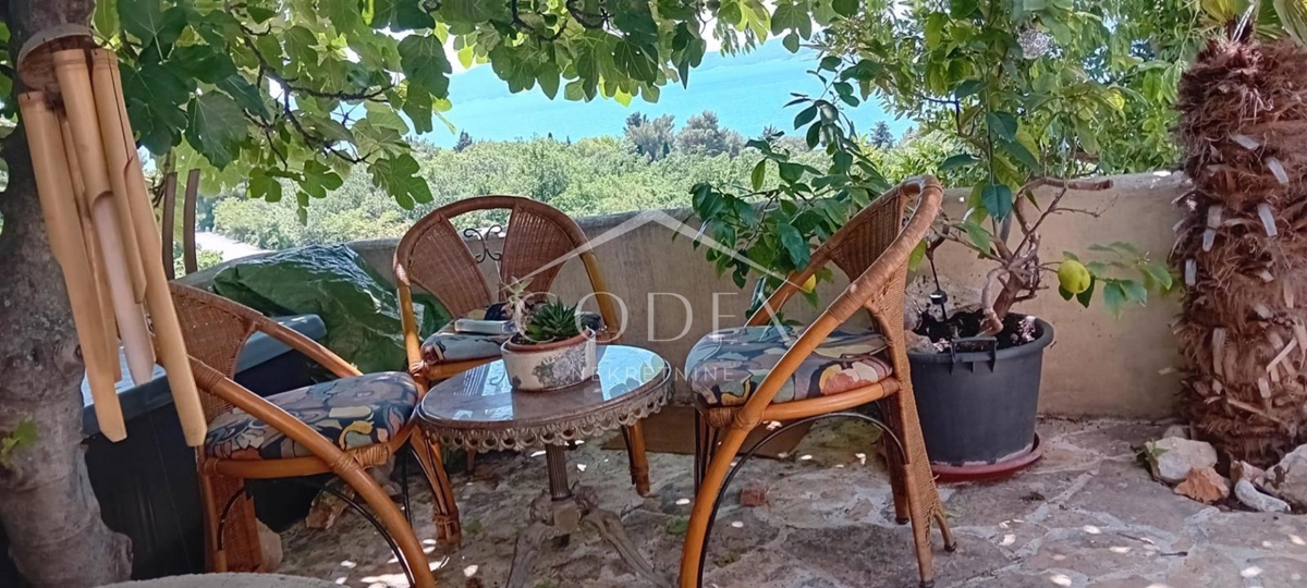 Crikvenica – prodaja rustikalnega stanovanja s teraso