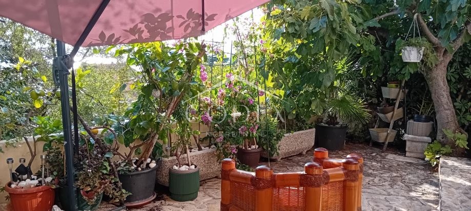 Crikvenica – prodaja rustikalnega stanovanja s teraso