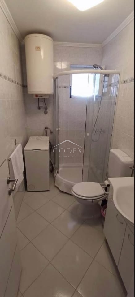 Gajac – prodaja enosobnega stanovanja, 200 m od morja