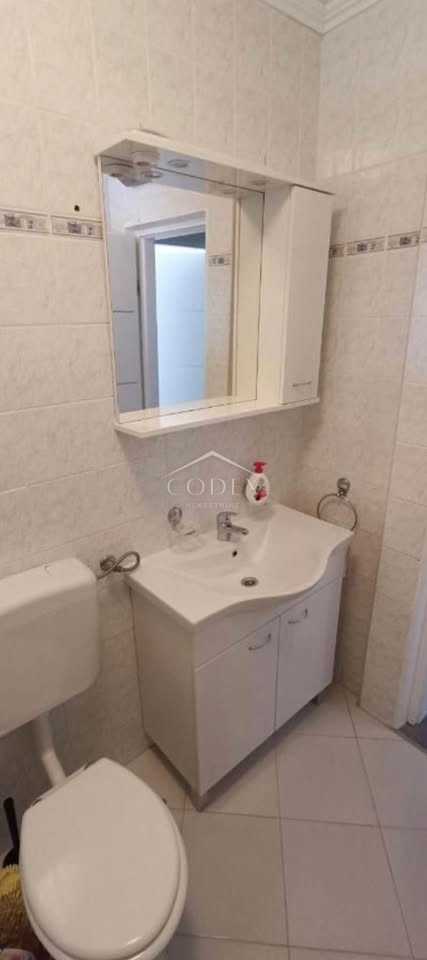 Gajac – prodaja enosobnega stanovanja, 200 m od morja