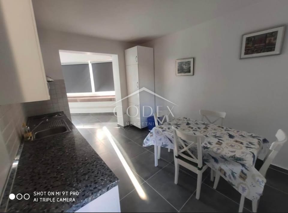 Gajac – prodaja enosobnega stanovanja, 200 m od morja