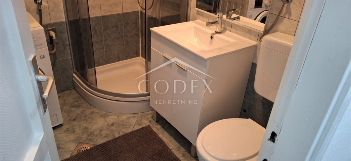 Senj – Prodaja atraktivnega stanovanja v samem središču mesta