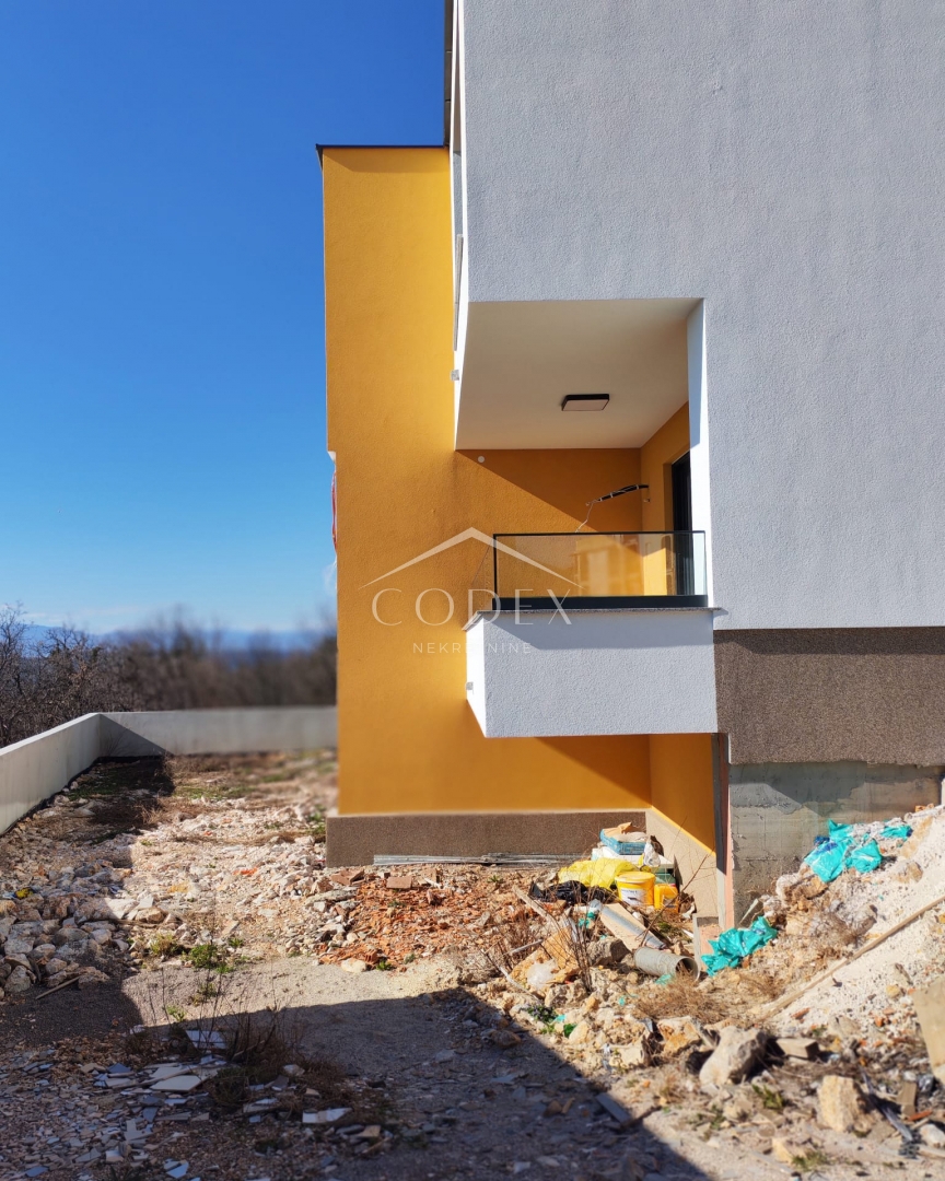 Dramalj – Stanovanje v novogradnji s pogledom na morje