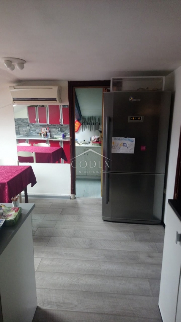 Lovran – prodaja stanovanja in garsonjere s pogledom na morje